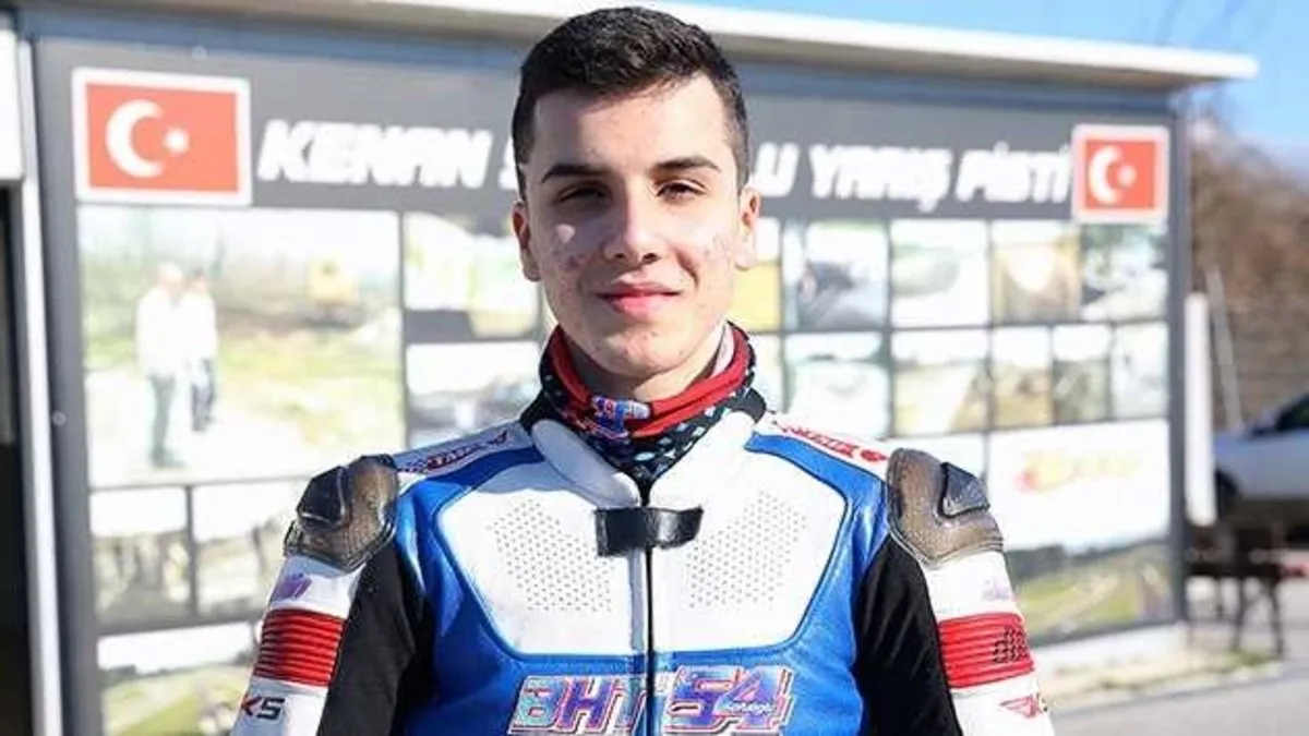 Milli motosikletçi Bahattin Sofuoğlu, 2025 yılında Superbike’ta yarışacak